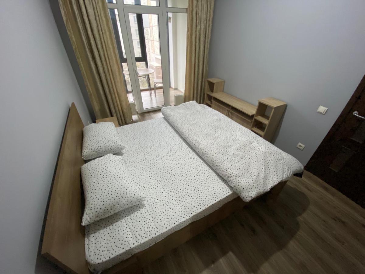 Sky House Central Apartment Kişinev Dış mekan fotoğraf